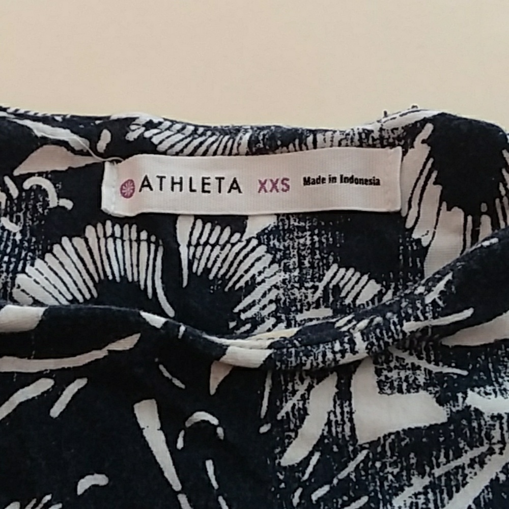 Athleta xxs navy blue abstract print dress - Picture 3 of 6